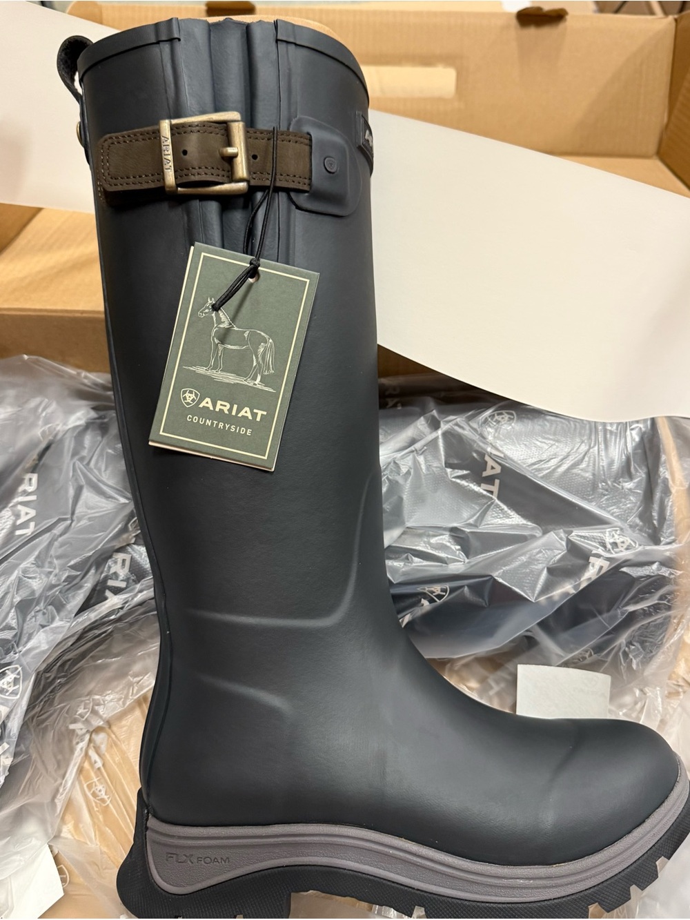 Ariat Women's Woodstock with Brown Buckle Strap